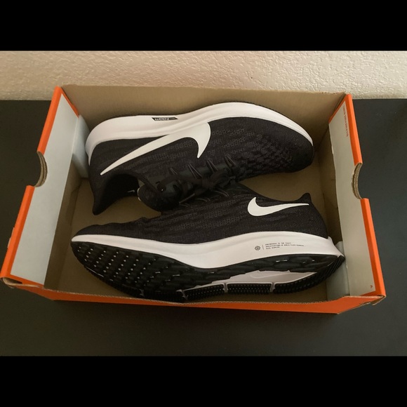 NEW WOMENS NIKE AIR ZOOM PEGASUS 36 SZ 10.5 11 - Picture 2 of 9